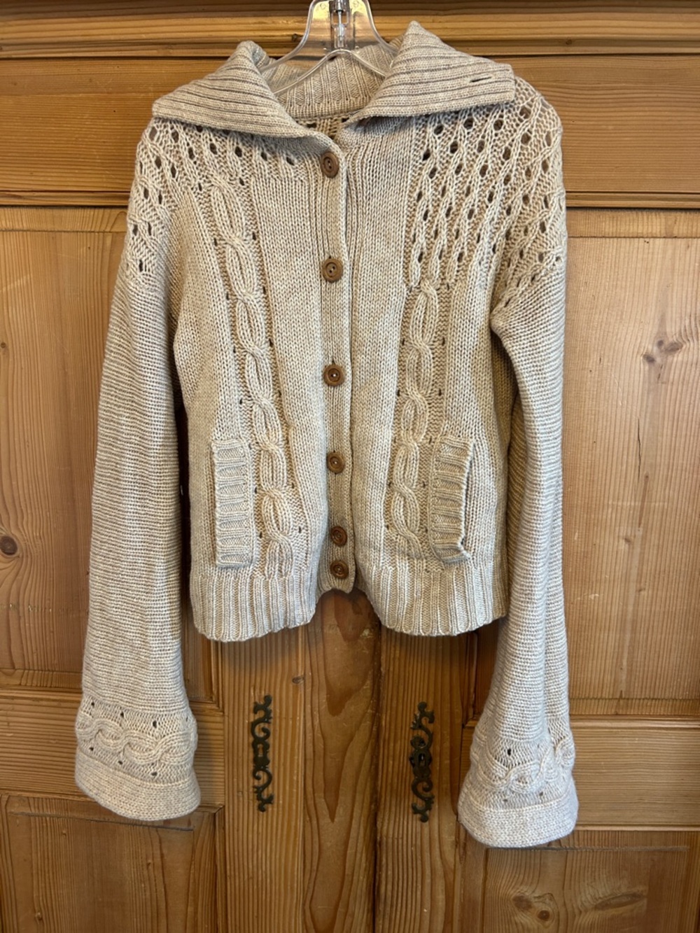 Vintage 60’s 70’s Tan Wool Cable-Knit Button Cardigan Wide Sleeve